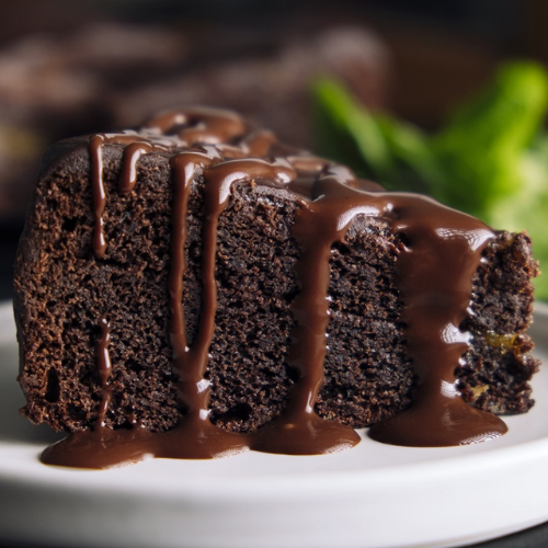 Bolo Recheado de Chocolate: Delícia Irresistível Pronta em 60 Minutos!