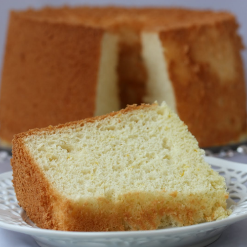 Bolo Chiffon Fofinho em 40 Minutos – Receita Irresistível com Nestlé e Lindt