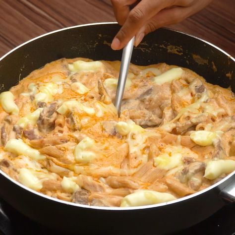 Macarrão Cremoso de Uma Panela Só: A Receita Que Vai Salvar Seu Dia!