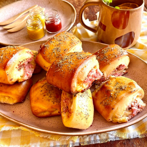 Enroladinho de Queijo e Presunto: Pronto em 30 Minutos e Irresistível!