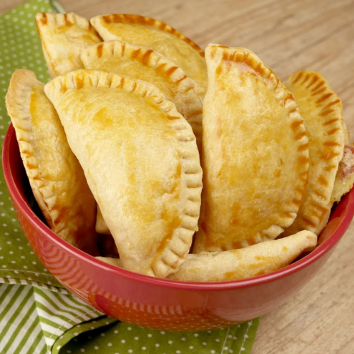 Pastel de Forno Caseiro: Receita Rápida e Deliciosa em 30 Minutos!
