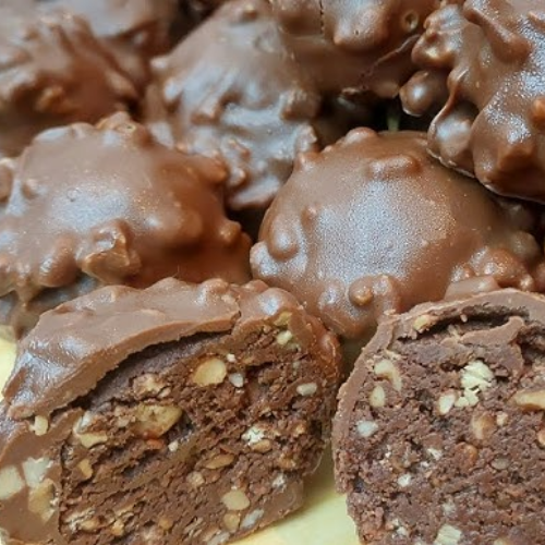 Ferrero Rocher Caseiro em 30 Minutos: Surpreenda com Essa Delícia!