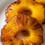 Abacaxi Assado no Forno Caramelizado em 30 Minutos com Arno